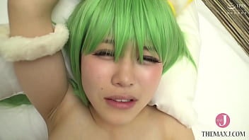 [HentaiCosplay] The domina Misamisa kicks, slaps, bites, urinates on him, ch●kes him, wedges her finger in his mouth, tries to make him puke, and laughs at him! Finally, she gets inner jizz shot and pecs jizz shot 2 times in a row!